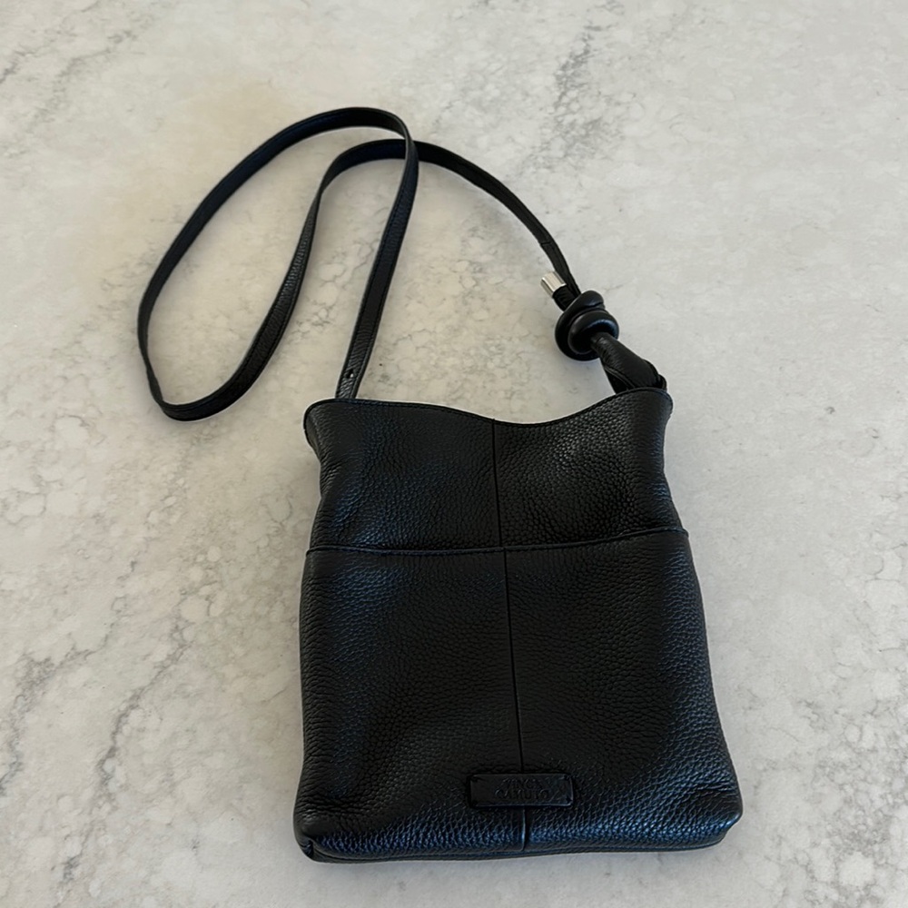 Vince Camuto black bag
